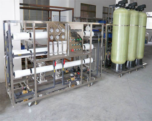 2000LPH het brakke Materiaal van het de Behandelingsroestvrije staal van de Waterro Installatie BWRO