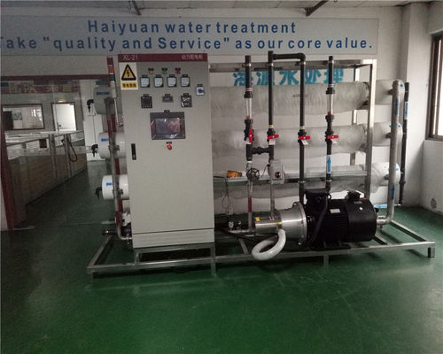 2000LPH het brakke Materiaal van het de Behandelingsroestvrije staal van de Waterro Installatie BWRO