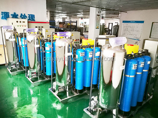 Het Waterbehandeling 10m3/Hr van FRP Nanofiltration met Grundfos-Pomp