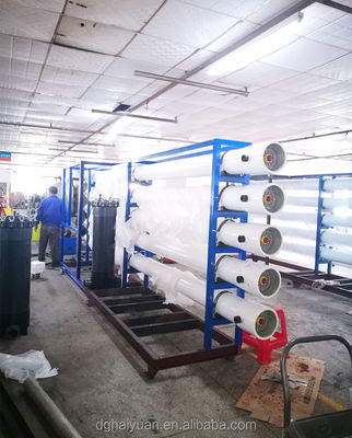 Het Waterbehandeling 10m3/Hr van FRP Nanofiltration met Grundfos-Pomp