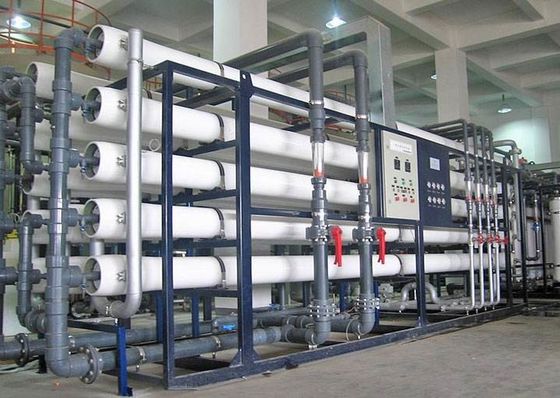 Het Waterbehandeling 10m3/Hr van FRP Nanofiltration met Grundfos-Pomp