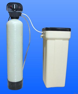 De Systemen van de de Waterontharderbehandeling van FRP, de Waterontharder van 220V en Filtersysteem